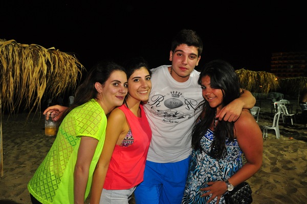 Zoo Beach Party 